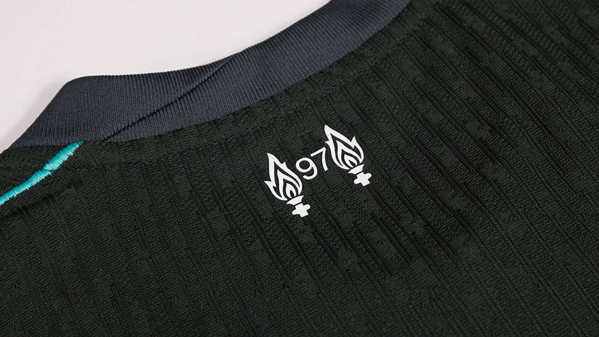 那不勒斯公布22／23賽季歐冠16強首回合陣容 奧斯梅恩克瓦拉領銜鋒線！.