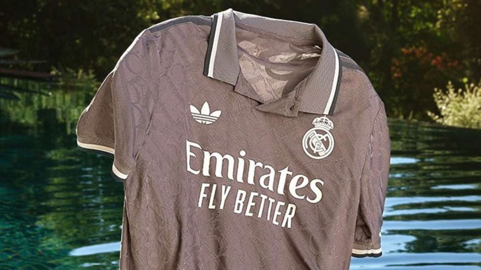 足球開始 足球開始